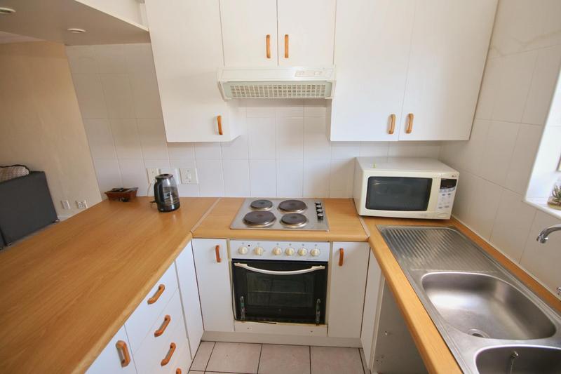 2 Bedroom Property for Sale in Parow North Western Cape